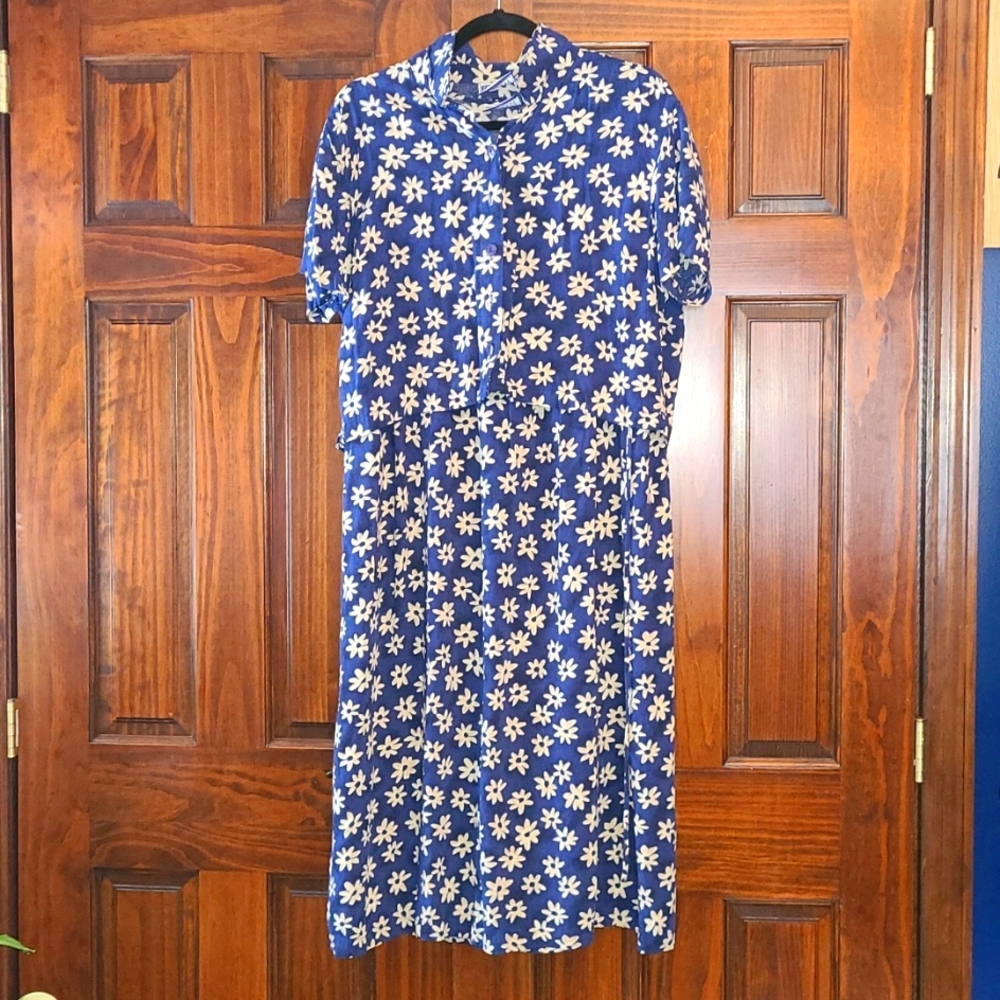 Vintage 2 piece women's XL Dress.